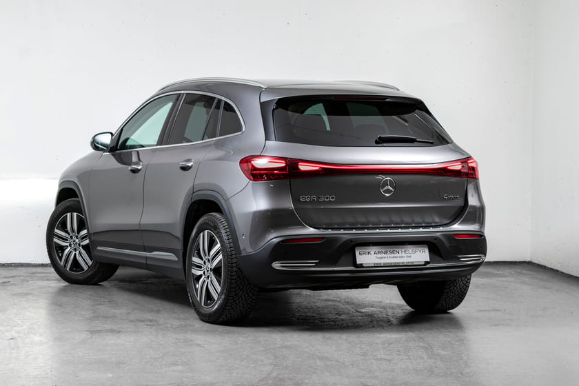 Bilde 2 av Mercedes-Benz EQA 300 4MATIC