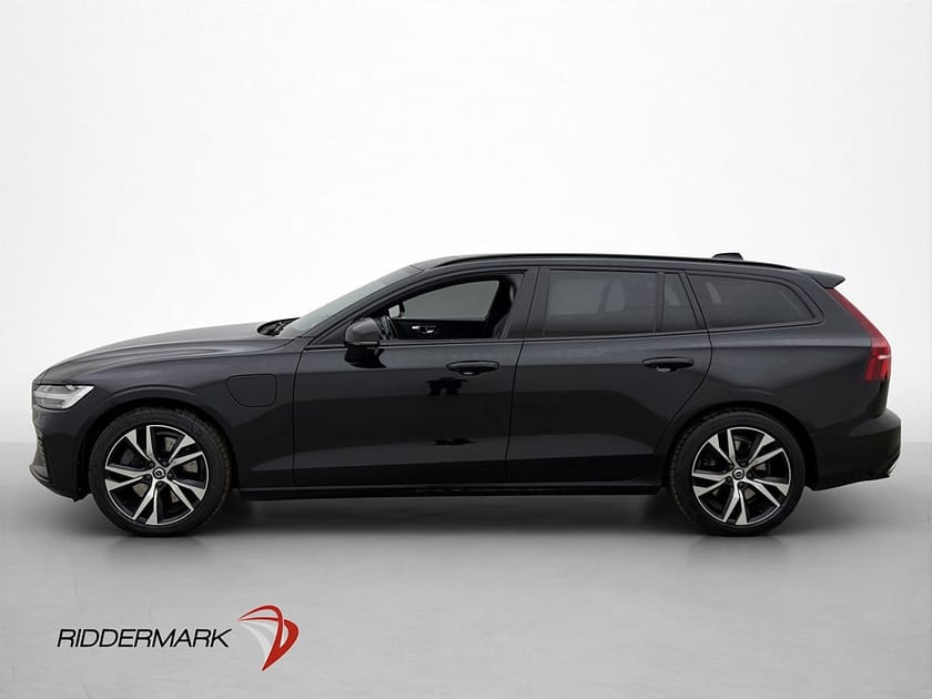 Bild 4 av Volvo V60 T8 392hk AWD R-Design VOC Värmare Kamera Pano