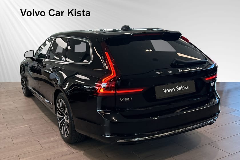 Bild 4 av Volvo V90 Recharge T6 Core Edition Läder B-Kamera