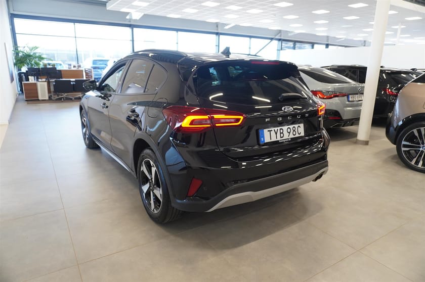 Bild 4 av Ford Focus Active Navi Rattvärme P-Sensorer Adaptiv Farthållare
