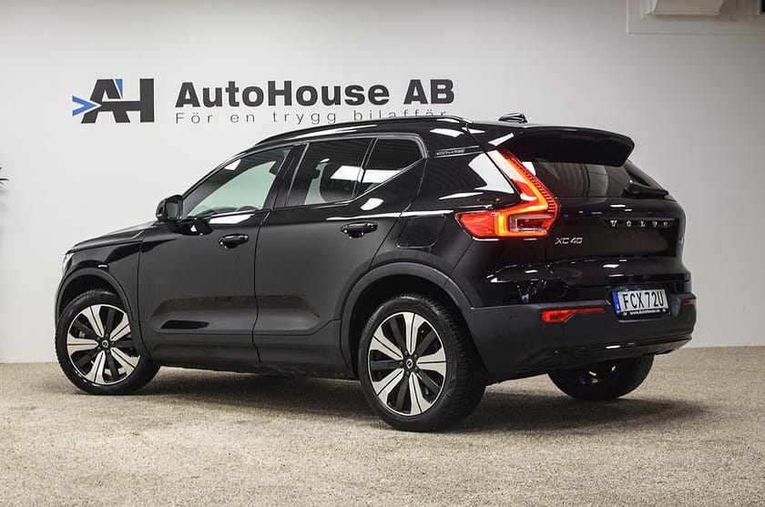 Bild 2 av Volvo XC40 Recharge Single Motor Core Backkamera Keyless Nyservad