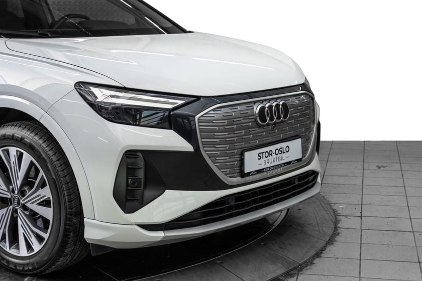 Bilde 2 av Audi Q4 50 e-tron quattro Sonos/Ryggekamera/Sportsseter/Rattvarme/Varmepumpe