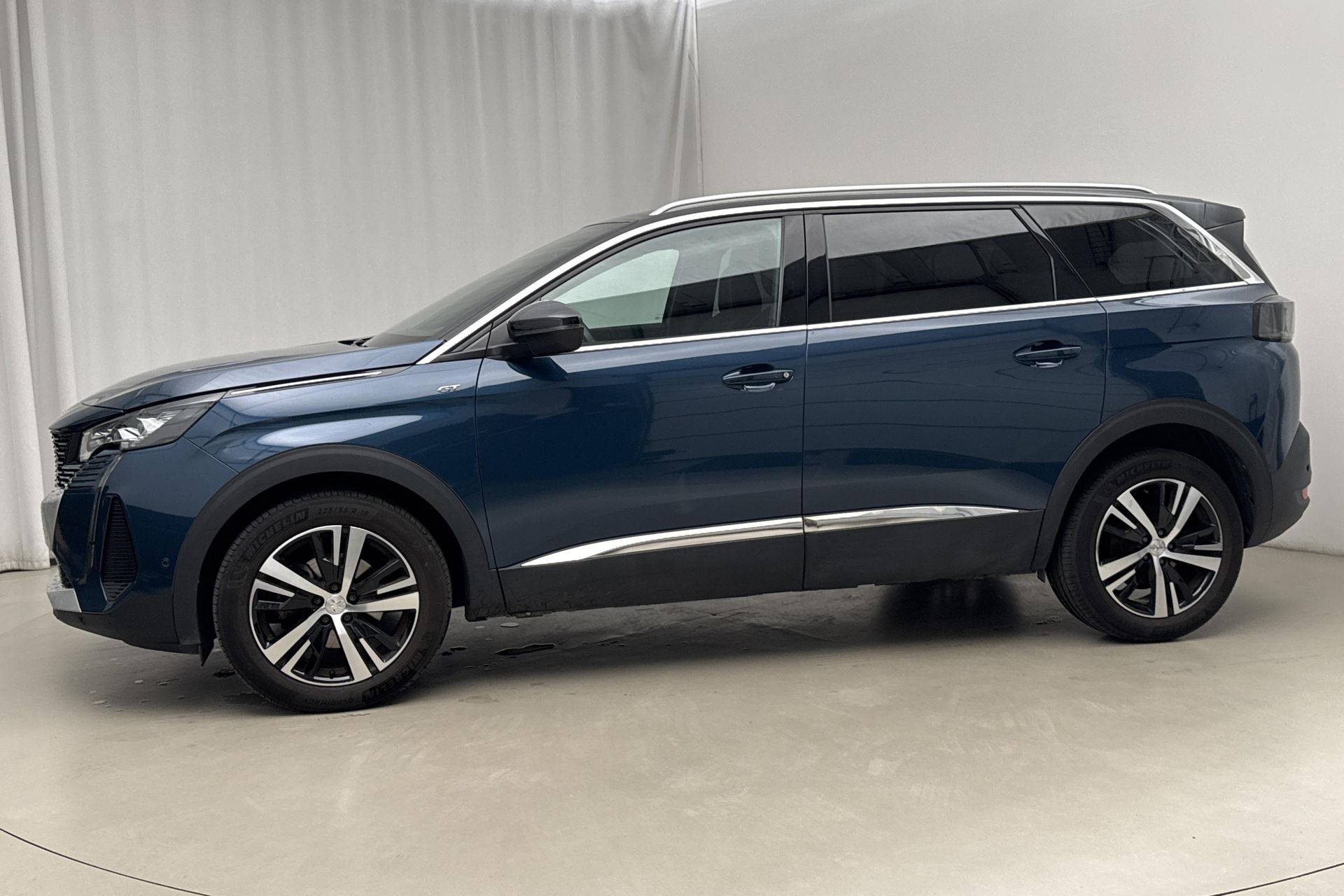 Peugeot 5008 1.2 PureTech 130 2023, photo 2/10