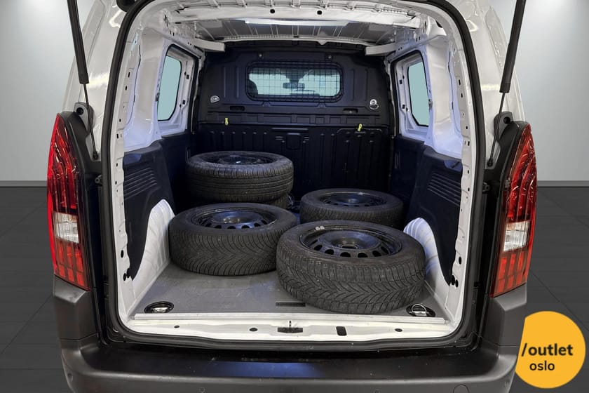 Bilde 5 av Peugeot Partner L1 1.5 BlueHDi 130HK 4X4 | Tilhengerfeste | Cruise