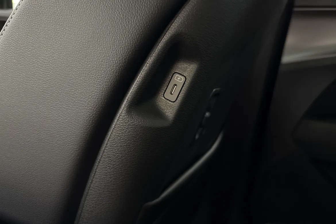 picture of a car