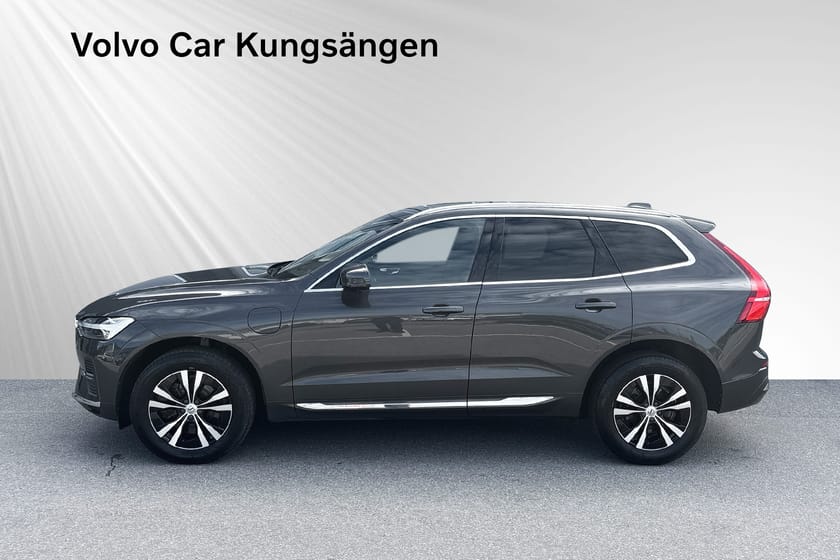 Bild 3 av Volvo XC60 Recharge T6 II Inscr Exp PANO/DRAG/KAMERA
