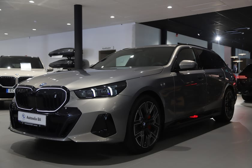 Bild 2 av BMW i5 xDrive40 Touring 