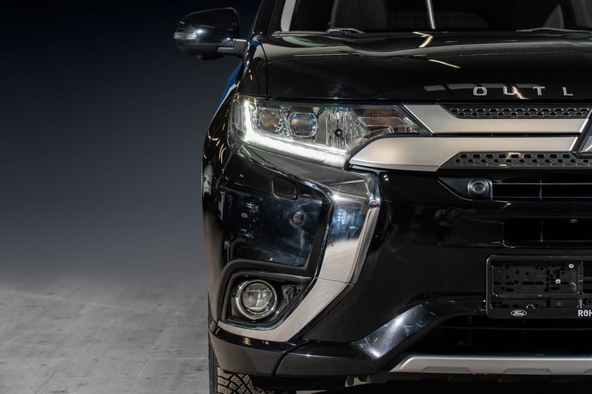 Bilde 4 av Mitsubishi Outlander PHEV AWD Norsk Krok ACC Premium lyd Skinn 360 Navi+++