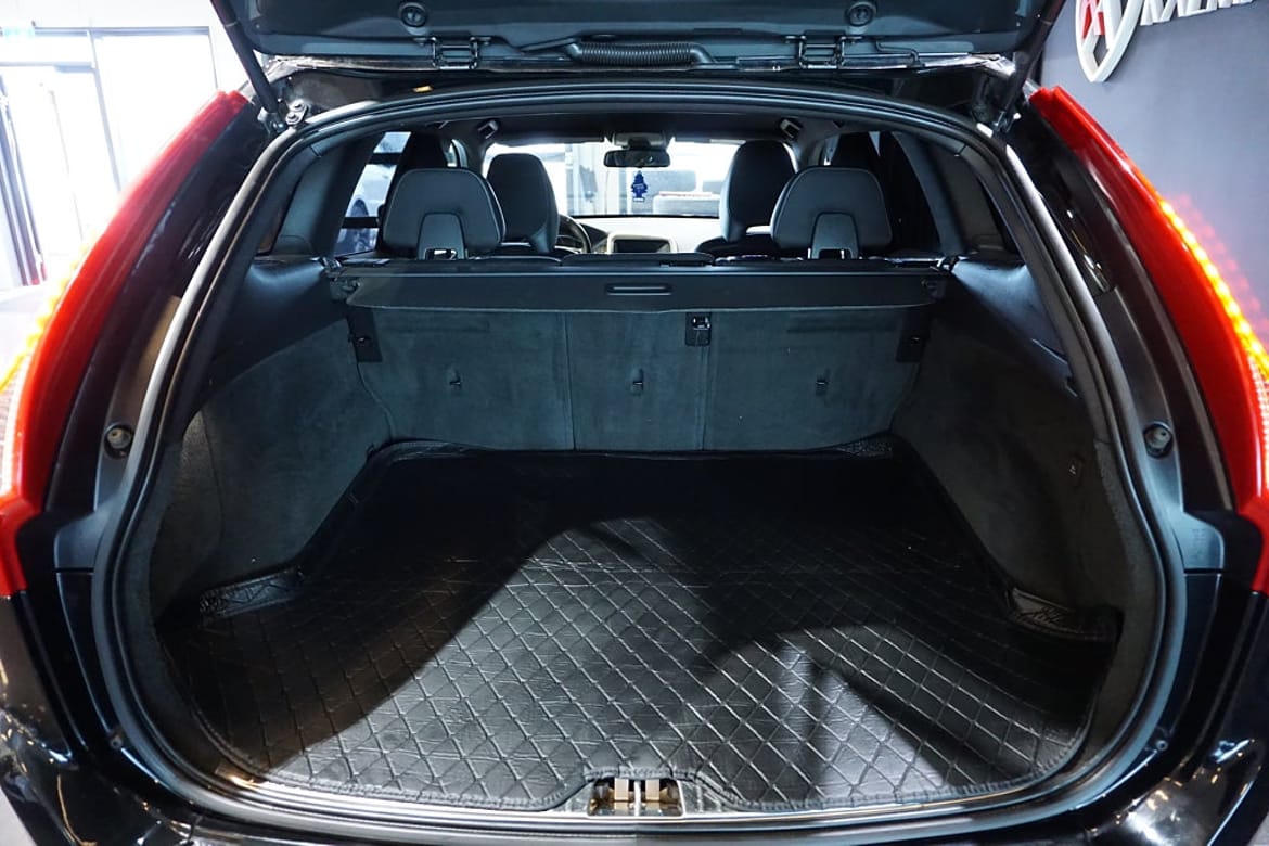 Volvo XC60 2016 - miniatyr 8