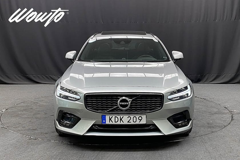 Bild 2 av Volvo V90 D5 AWD 235HK R-Design /Polestar /B&W /HuD /Pano