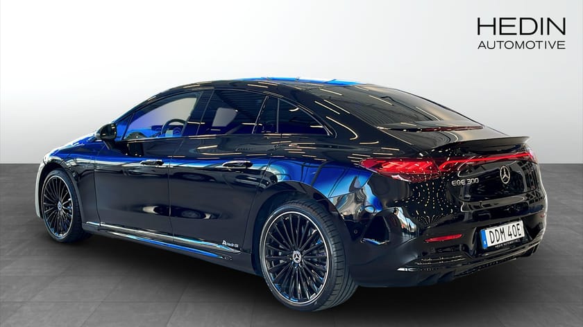 Bild 2 av Mercedes-Benz EQE 300 AMG Line 300/AMG/AIRMATIC/21"/FÖRAR ASS PAKET