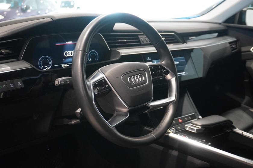 Bild 2 av Audi e-tron Sportback 55 quattro Black Edition 408hk
