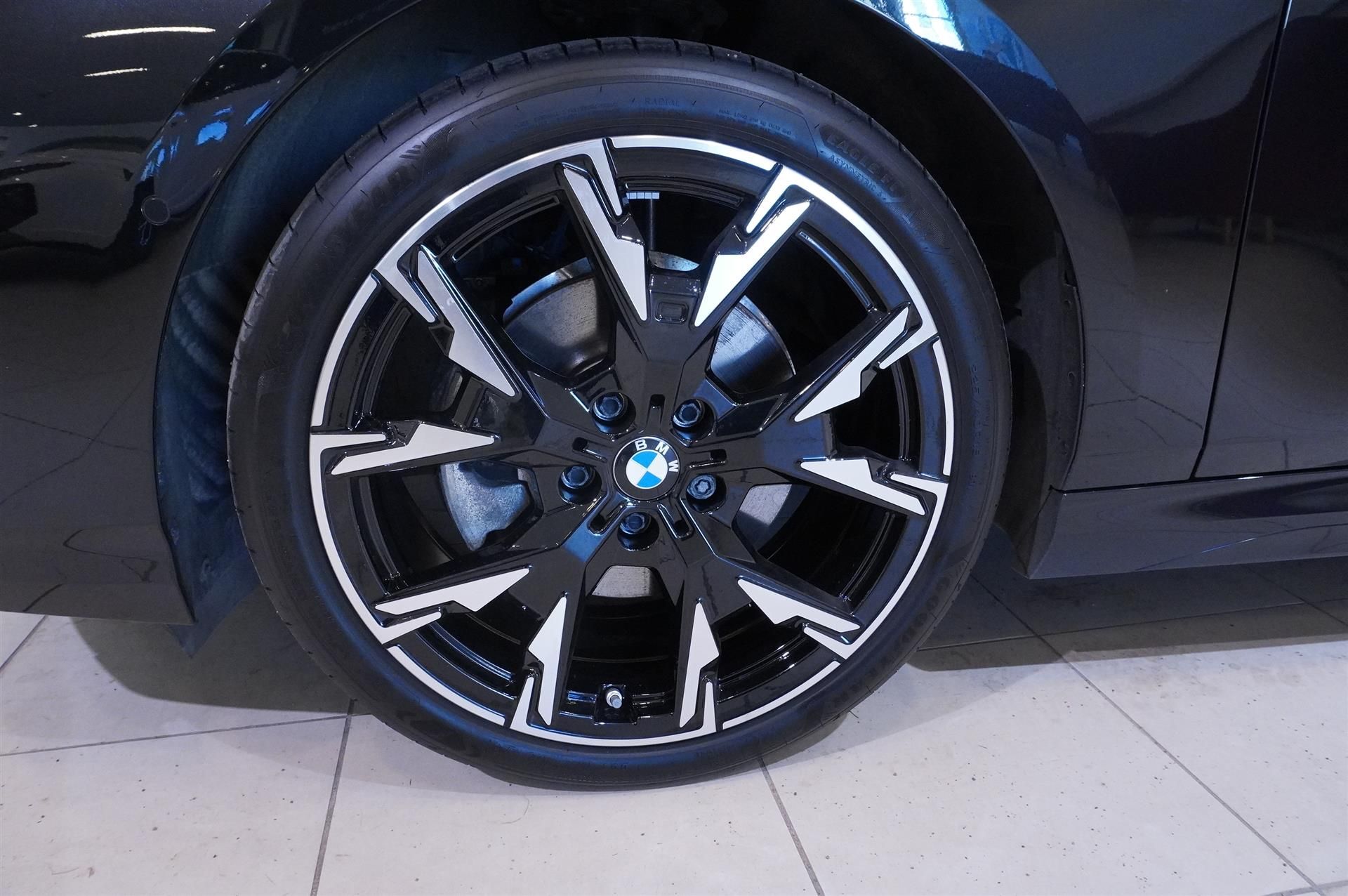 BMW 120 M Sport 2025, kuva 7/14