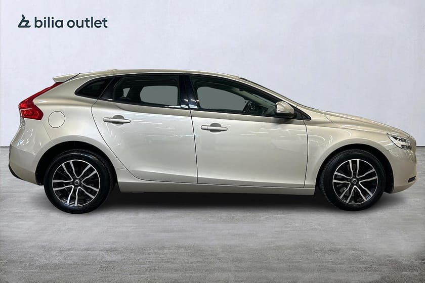 Bild 5 av Volvo V40 D2 aut Business Advanced 120hk P-värm PDC KamremBytt