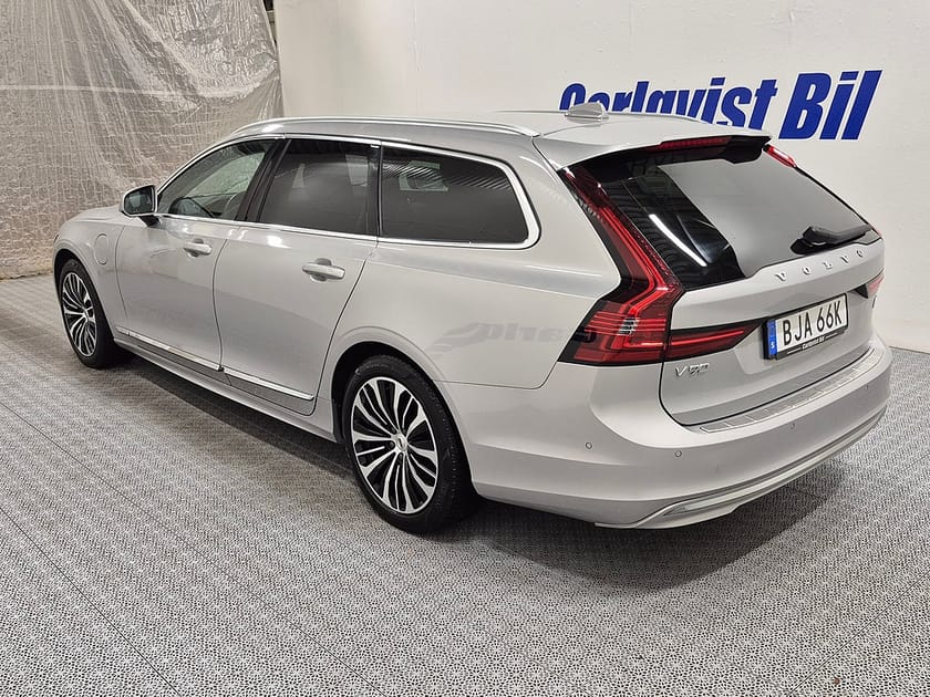 Bild 5 av Volvo V90 T6 Recharge Core Bright plug in AWD 350HK 4x4