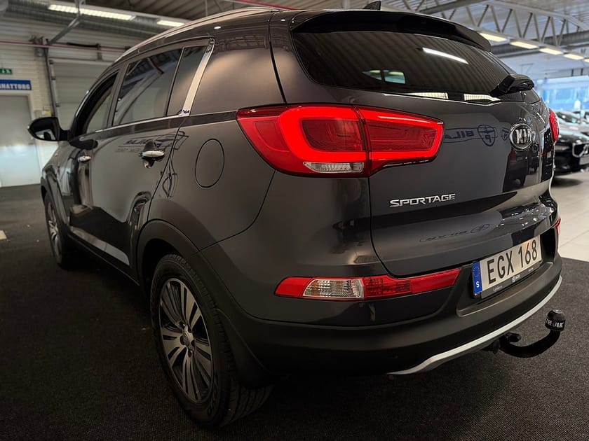 Bild 5 av Kia Sportage 2.0 CRDi AWD Business | Kamera | Vhjul | Drag | Elstol