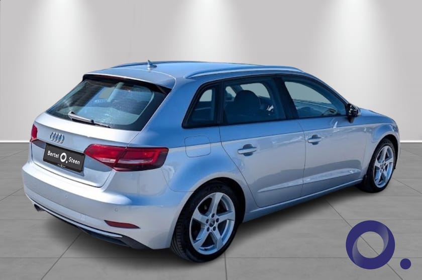 Bilde 5 av Audi A3 / 1,6TDI / Cruisecontroll/LED