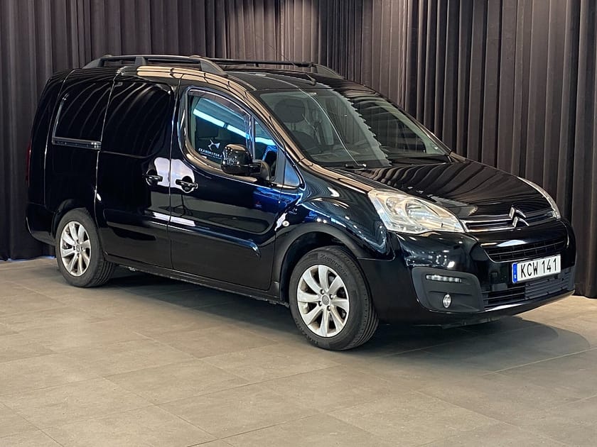 Bild 1 av Citroën Berlingo Van L2 Lång / Automat / Inredning / Drag/ Ny kamrem