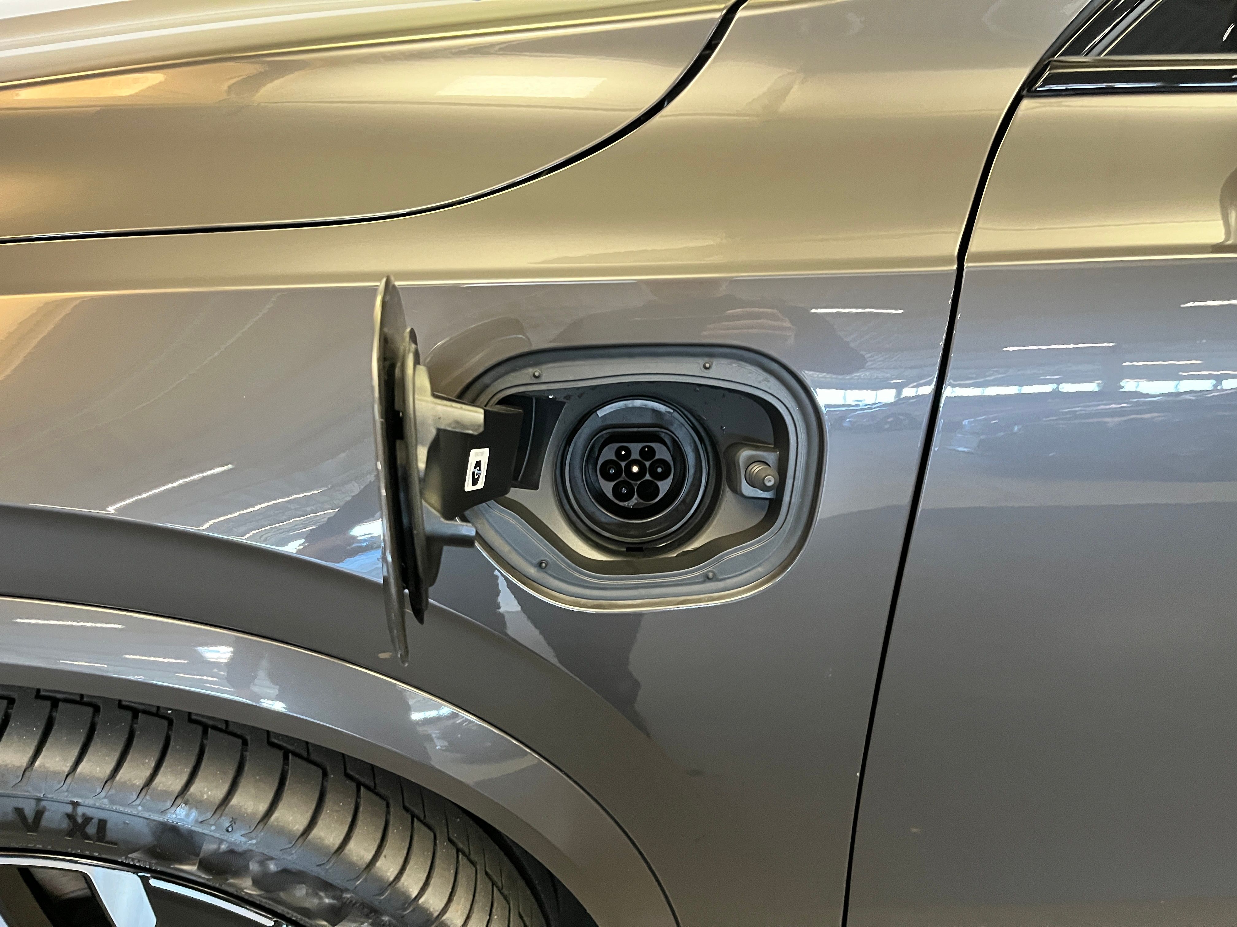 Volvo XC90 T8 Plug-In Hybrid AWD Geartronic, 8-trins, 456ps, 2026