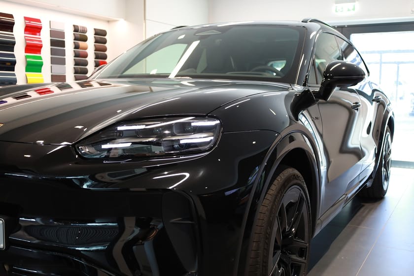 Bild 4 av Porsche Cayenne Electric 