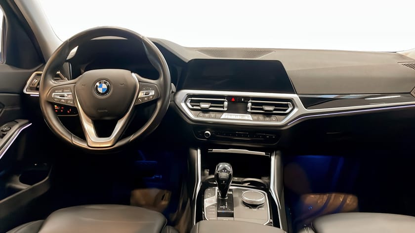 Bild 4 av BMW 330e xDrive Touring