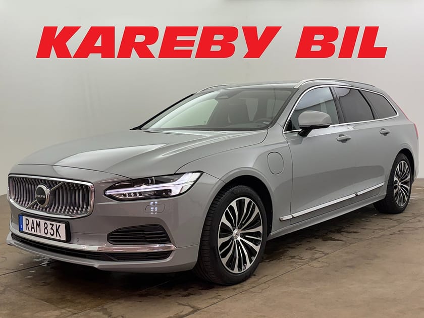 Bild 1 av Volvo V90 Recharge T6 AWD 350hk Core Kamera Drag Navi