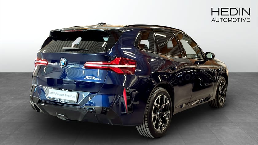 Bild 2 av BMW X3 30e xDrive M-Sport Drag Rattvärme Harman/kardon