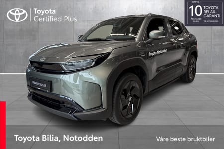 Toyota Urban Cruiser SUV 4WD, høy bakkeklaring, EL 395 km rekkevidde