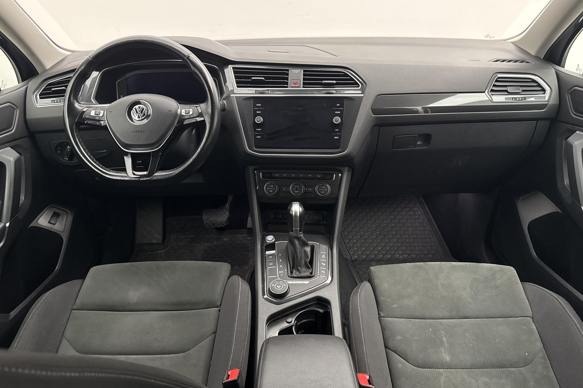 Volkswagen Tiguan 2019, bild 7/10