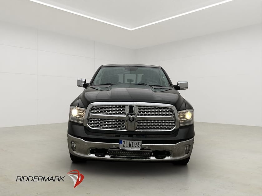 Bild 5 av RAM 1500 Crew Cab Dodge Laramie 5.7 4x4 Luft Kamera Drag Alpine Skinn