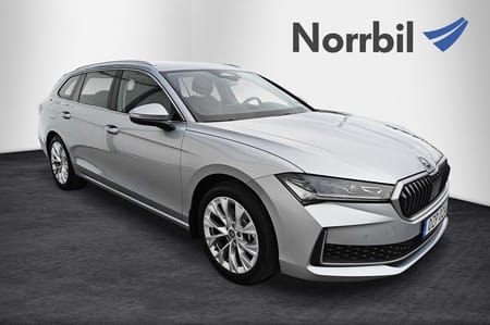 Škoda Superb iV Kombi Selection TSI 204 Drag Värmare