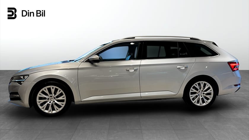 Bild 2 av Škoda Superb iV Kombi