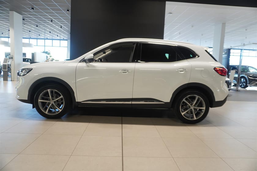Bild 3 av MG EHS PHEV Edu Ii, 258hk, 2022 Adaptiv Farthållare Backkamera