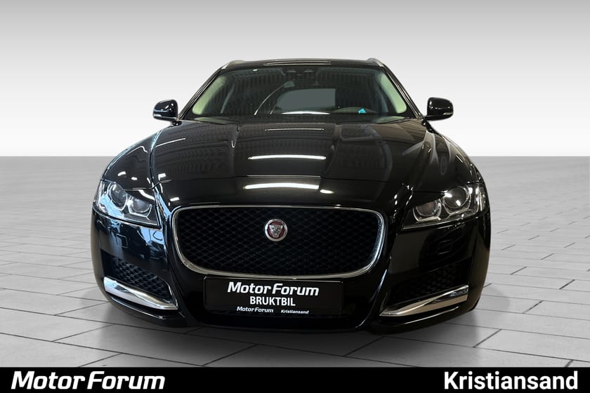 Bilde 2 av Jaguar XF 20d Sportbrake AWD AWD/ Outlet/ Cruse/ H.feste/ Panorama/ R.kam/ +++