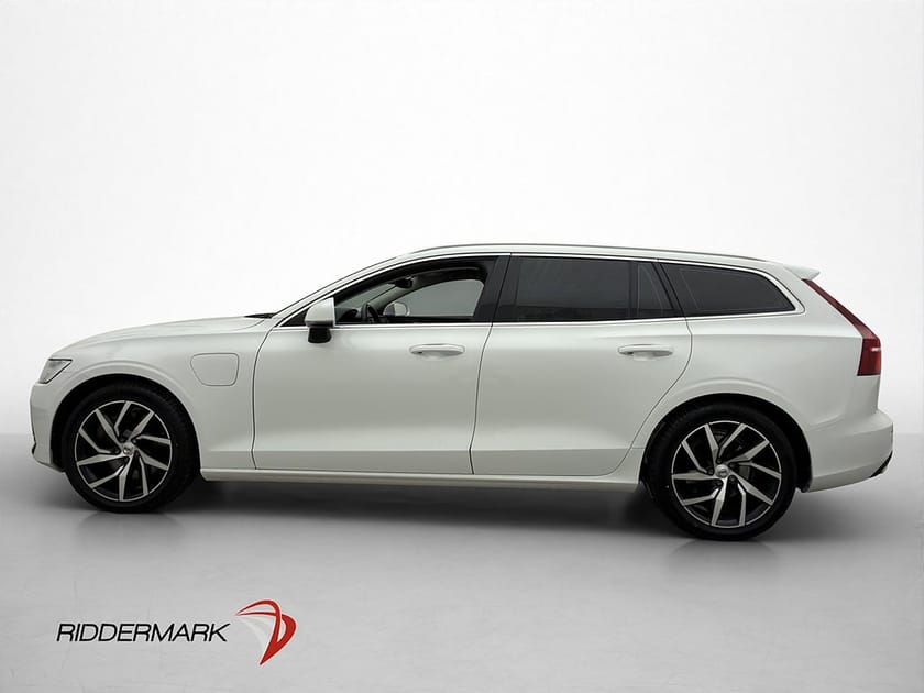Bild 4 av Volvo V60 T6 341hk AWD Advanced Värmare Kamera Drag VOC Navi