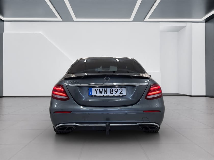Bild 5 av Mercedes-Benz E 350 d 9G-Tronic/Wide-Screen/Burmeist/Navi/B-Kam/Drag