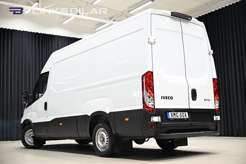 Bild 4 av Iveco Daily 35-140 Van 136HK L3H2 Automat|LED|Drag|Värmare|3.5ton-drag|Leasbar