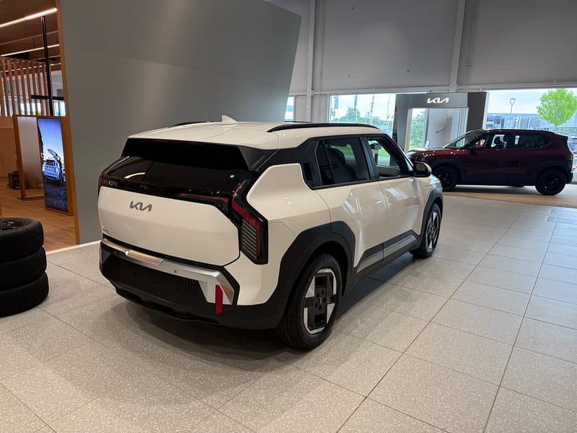 Bild 2 av Kia EV3 Long Range Plus 605km 83kWh *OMG LEV*