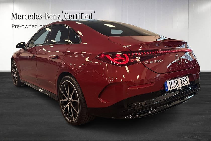 Bild 4 av Mercedes-Benz CLA 250+ AMG Panorama Distronic Rattvärme Keyless Frunk