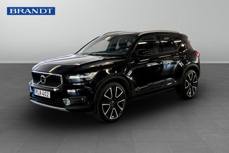 Volvo XC40 D4 AWD Momentum Intro Edition