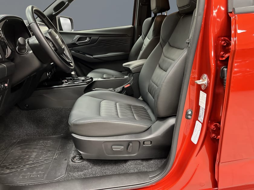 Bild 5 av Isuzu D-Max Crew Cab XRX DC AT CNG//Demo