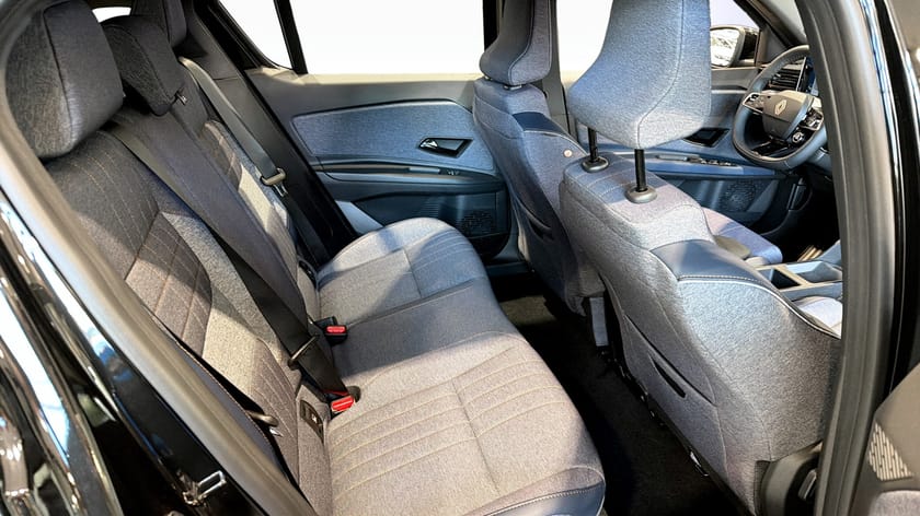 Bild 5 av Renault 4 E-Tech TECHNO EV52 *JUST NU V-HJUL199:-/MÅN PL*