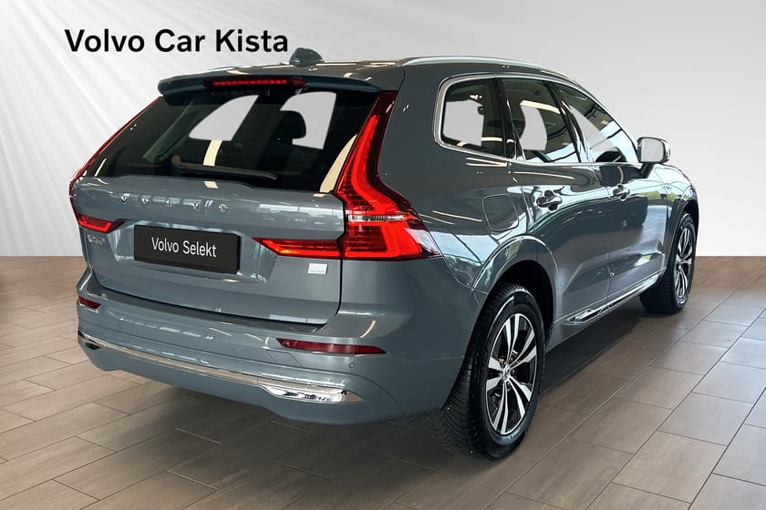 Bild 5 av Volvo XC60 Recharge T6 Core Bright Läder Pano B-Kamera