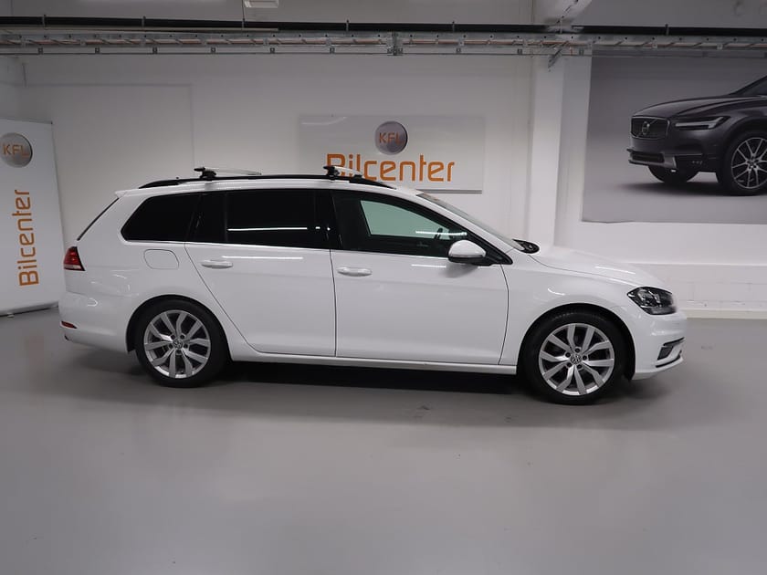 Bild 5 av Volkswagen Golf Sportscombi 1.5 TSI GT V-Däck ingår Drag-Värmare-CarPlay-AdaptivFH-