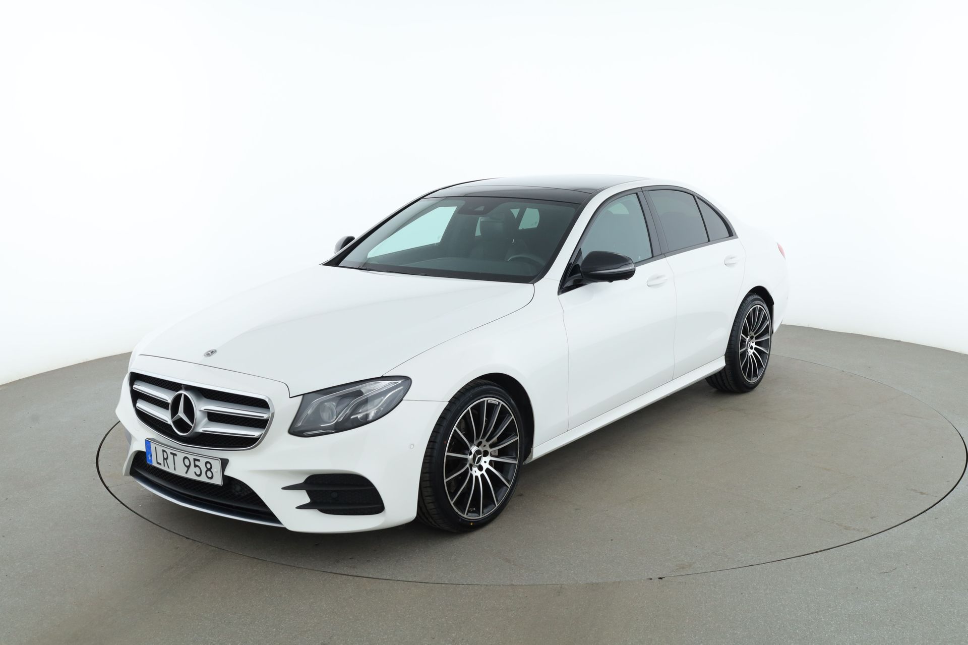 Mercedes-Benz E