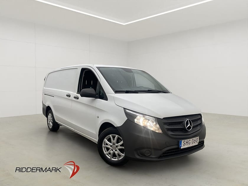 Bild 3 av Mercedes-Benz Vito 111 CDI 2.8t L2 111CDI Värmare PDC Dragkrok 3-Sits