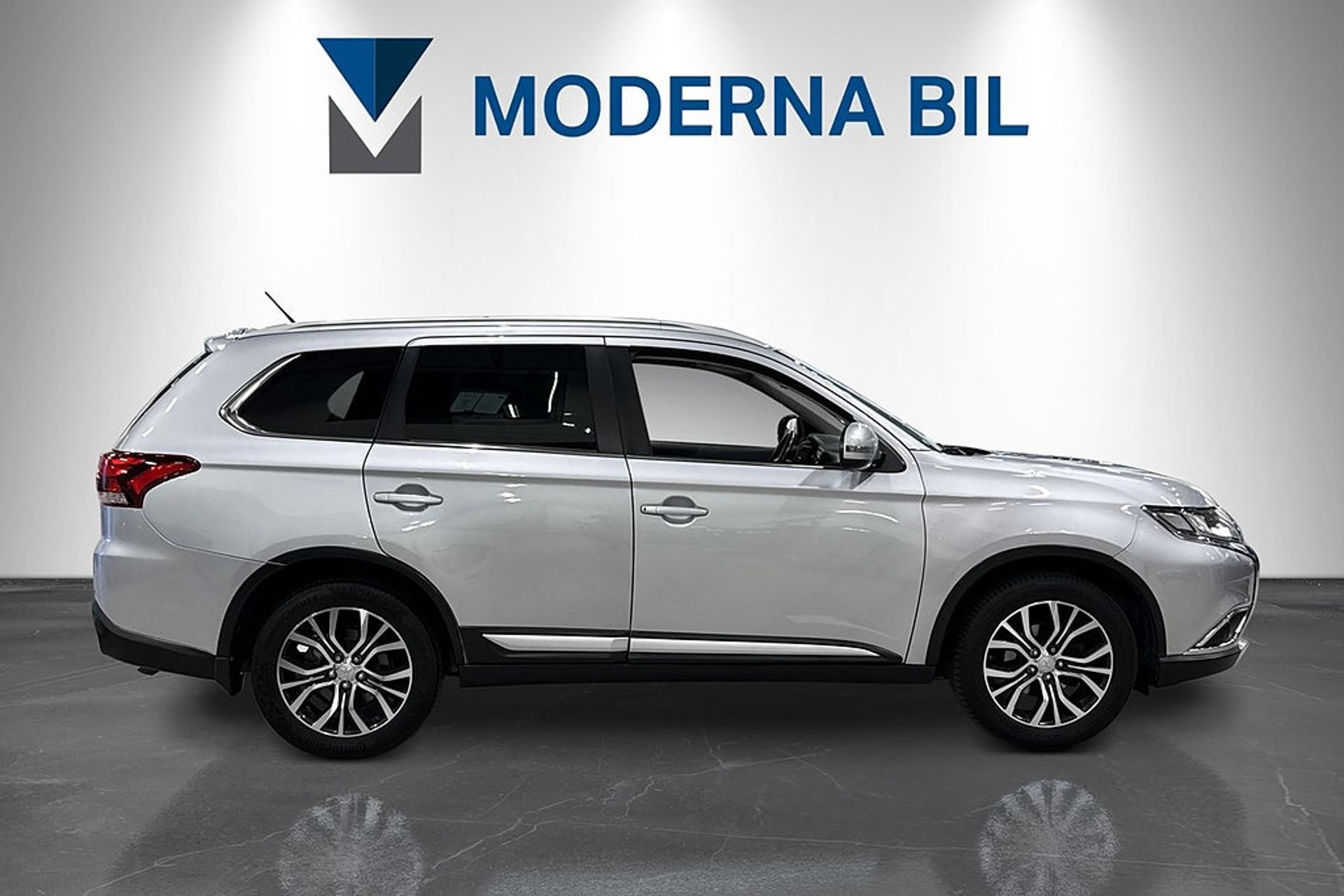 Mitsubishi Outlander 2016, bild 7/10
