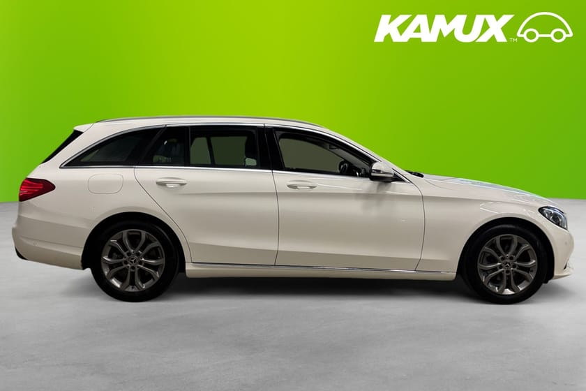 Bild 2 av Mercedes-Benz C 180 T 9G-Tronic Avantgarde Drag Navi 1-ägare 156hk