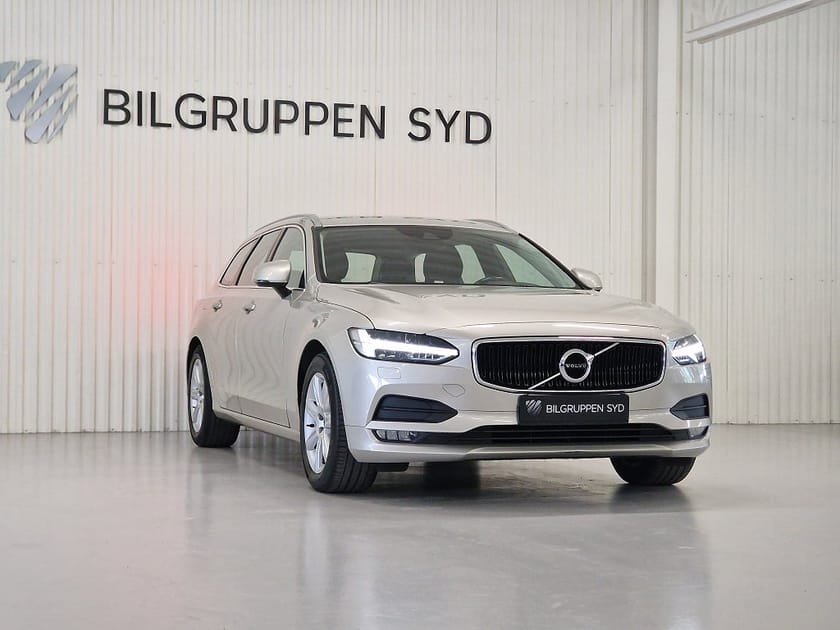 Bild 4 av Volvo V90 D4 Geartronic|Momentum|Dragkrok|Keyless|Värmare|