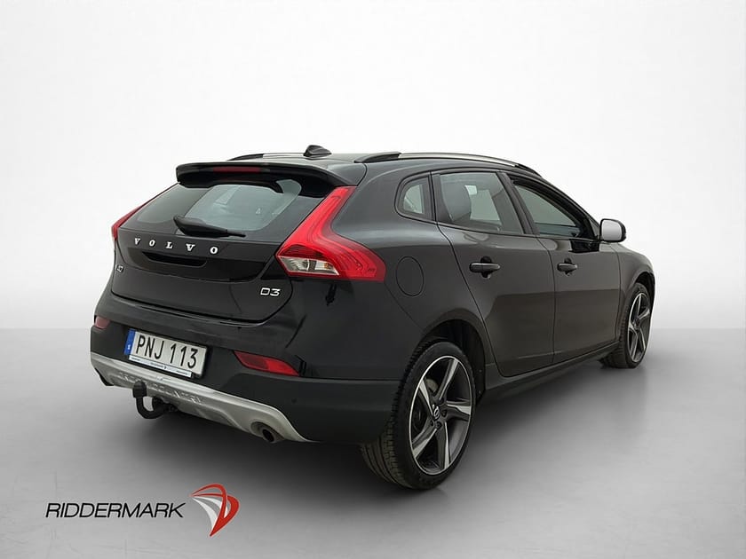 Bild 4 av Volvo V40 Cross Country D3 150hk Momentum VOC Värm Dragkrok